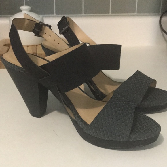 CL By Laundry Black 3” Heels Size 7 - Picture 2 of 5